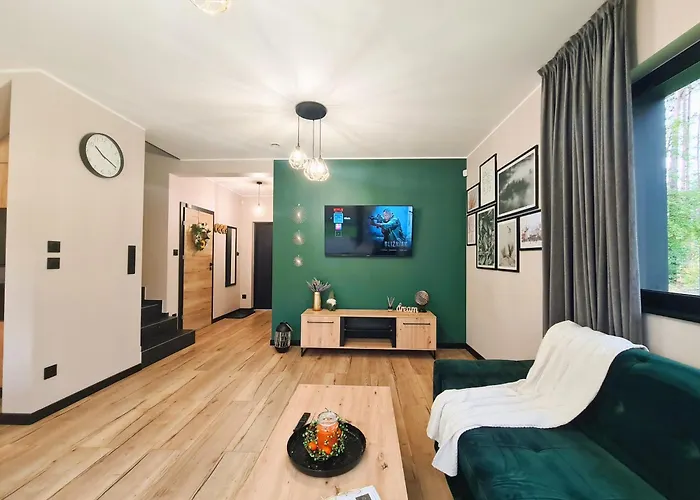 Semesterbostad Lesna Stodola